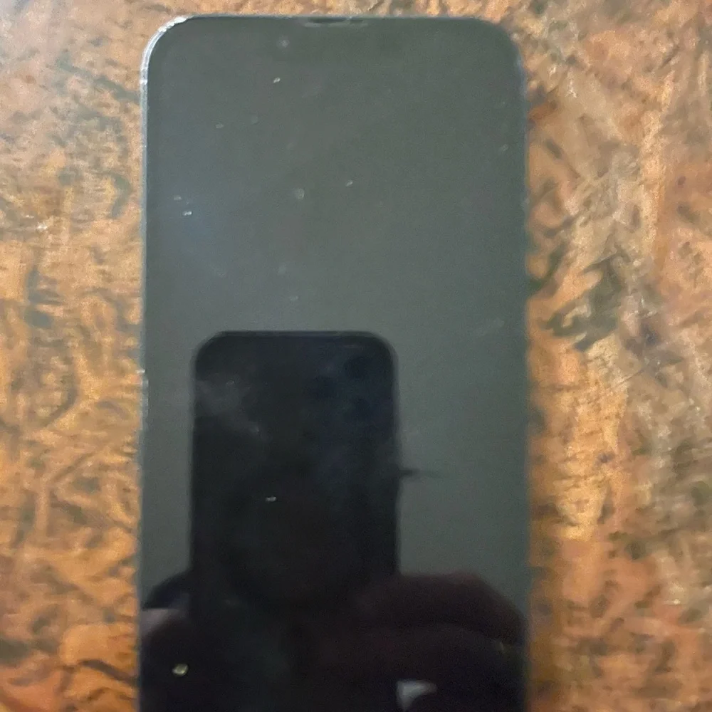 Apple iPhone in Black